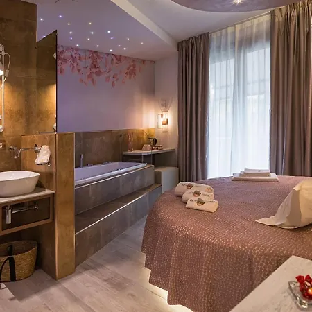 Beautiful 4* Asís