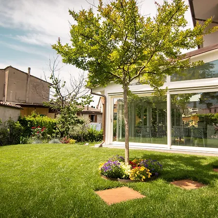 Beautiful Konukevi Assisi